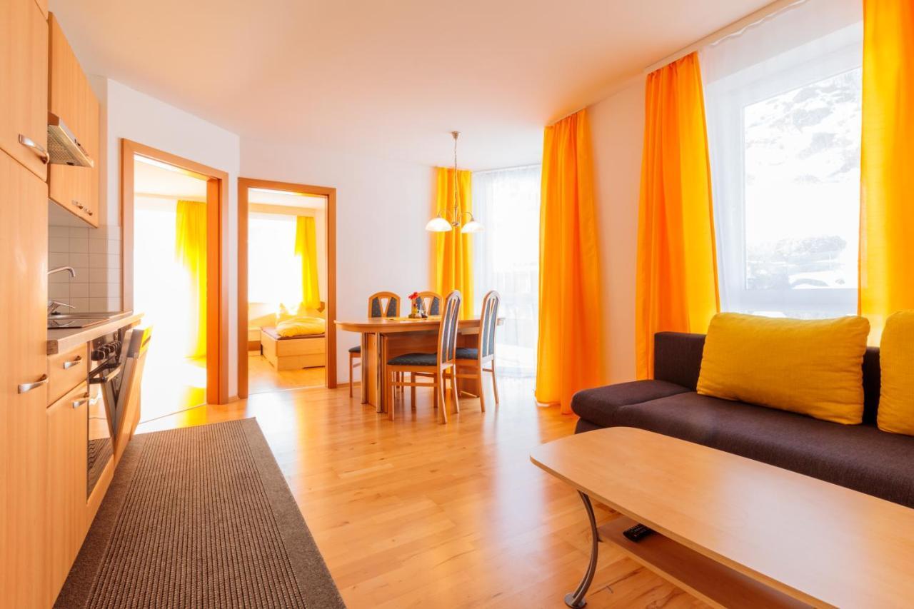 Avenzio Apartment