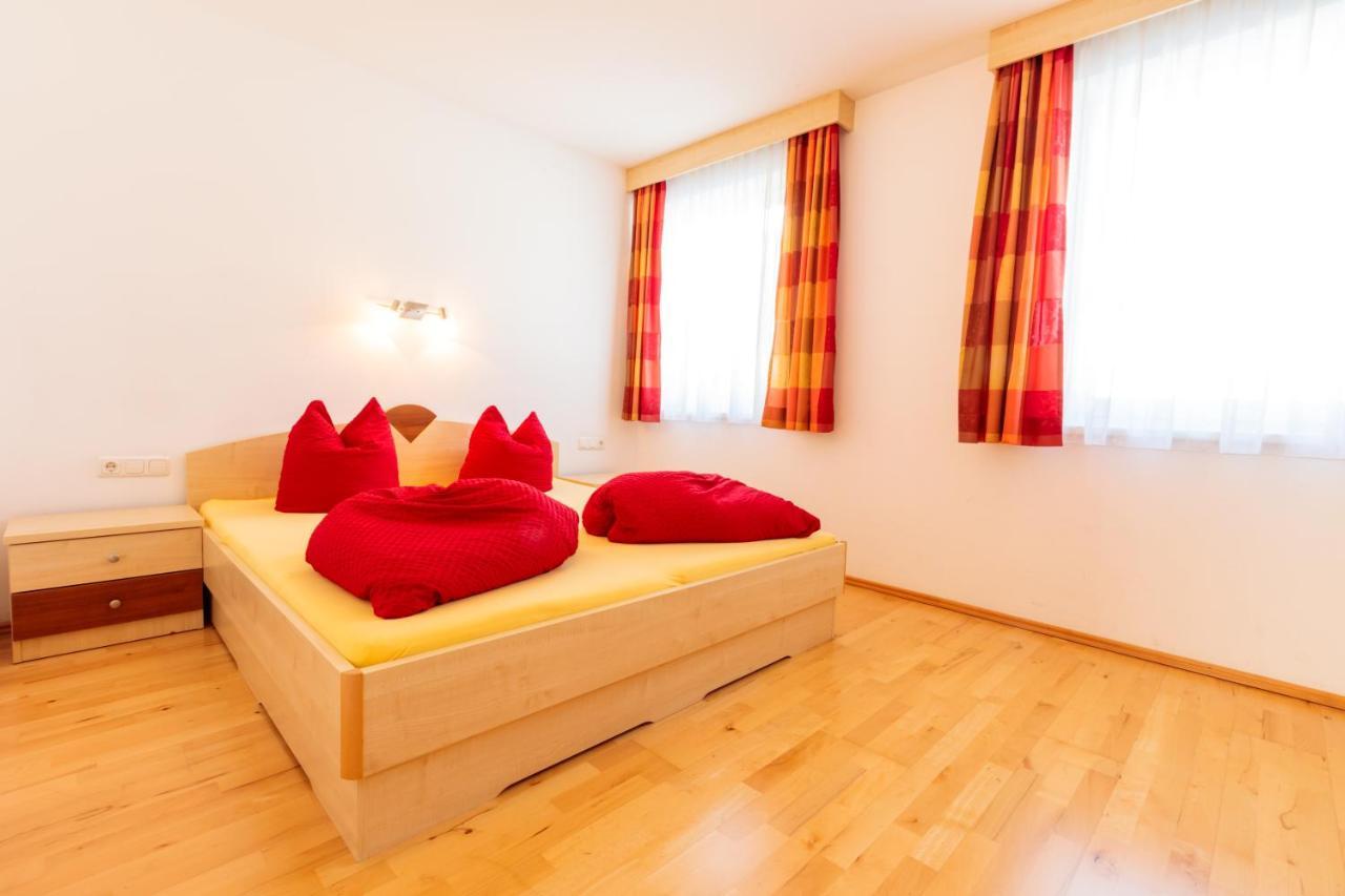 Avenzio Apartment
